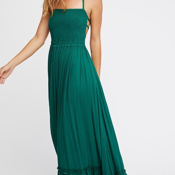 Free People Dresses & Skirts - FREE PEOPLE EXTRATROPICAL MAXI DRESS